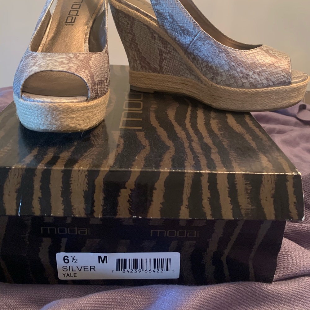 Moda Silver Wedges - Picture 4 of 4